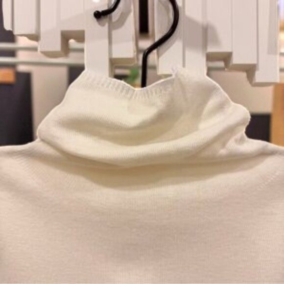 NWT J.ING Jing White Lightweight Wool Blend Sweater Top - Picture 8 of 10